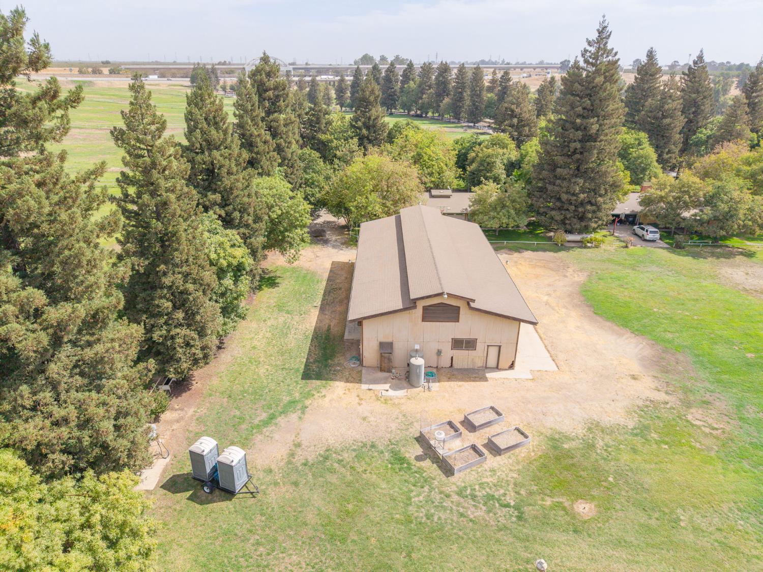 6440 Golden State Blvd, Madera, CA 93637