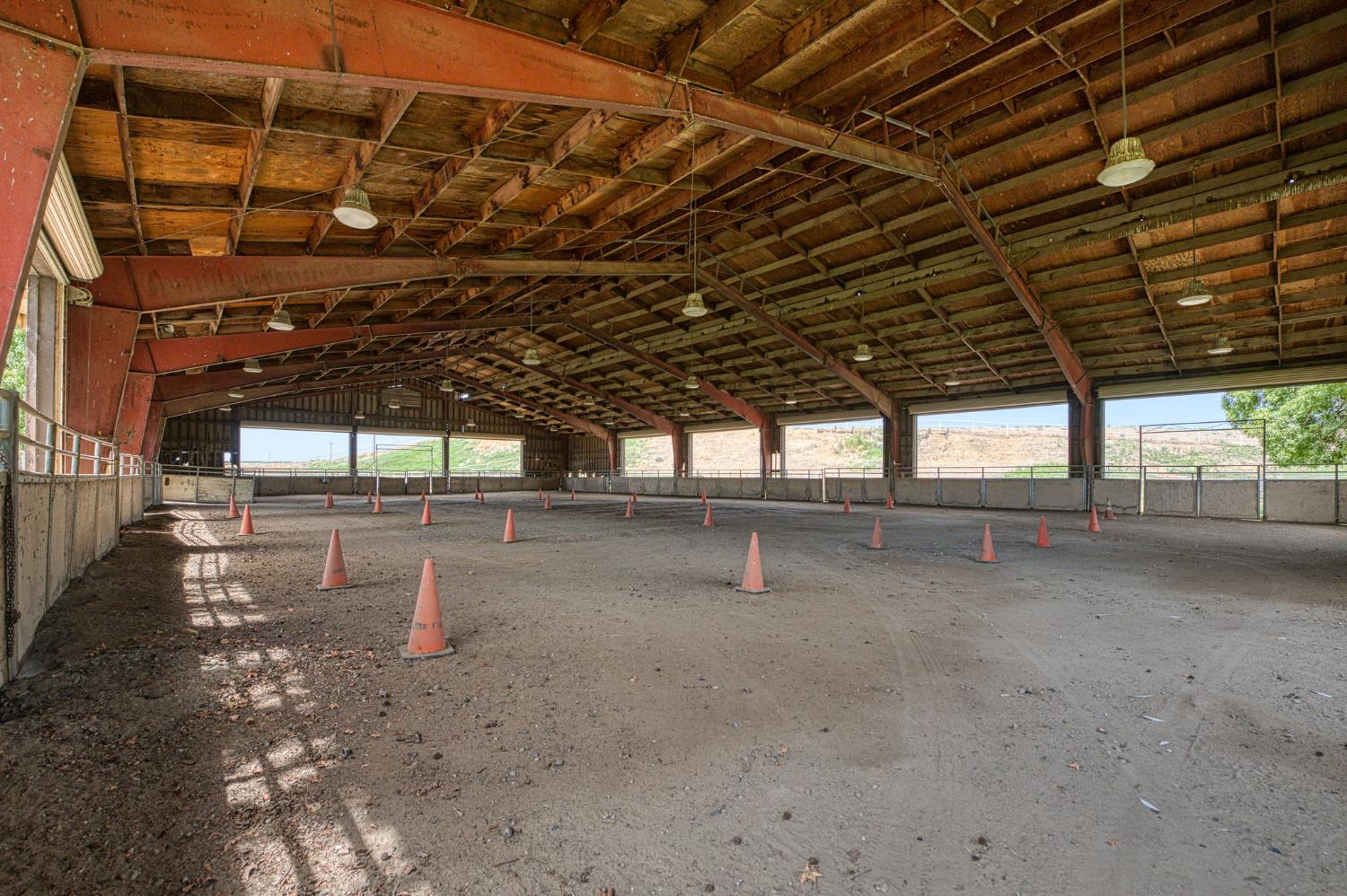 6440 Golden State Blvd, Madera, CA 93637