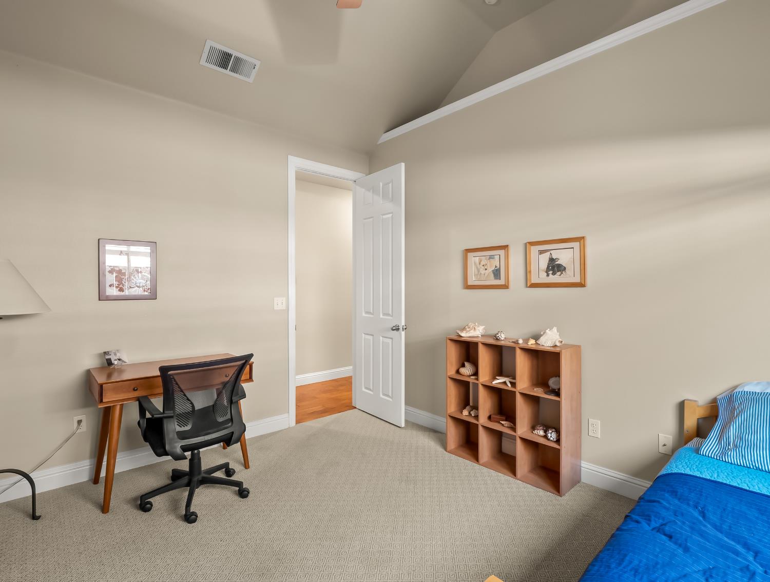 10237 N Page Ave, Fresno, CA 93730