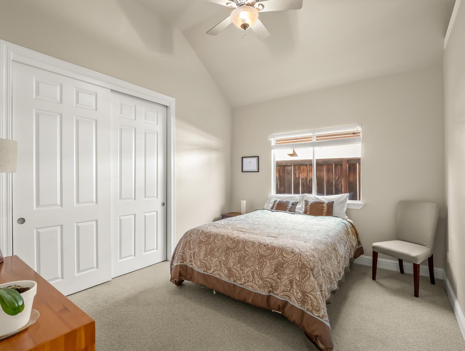 10237 N Page Ave, Fresno, CA 93730