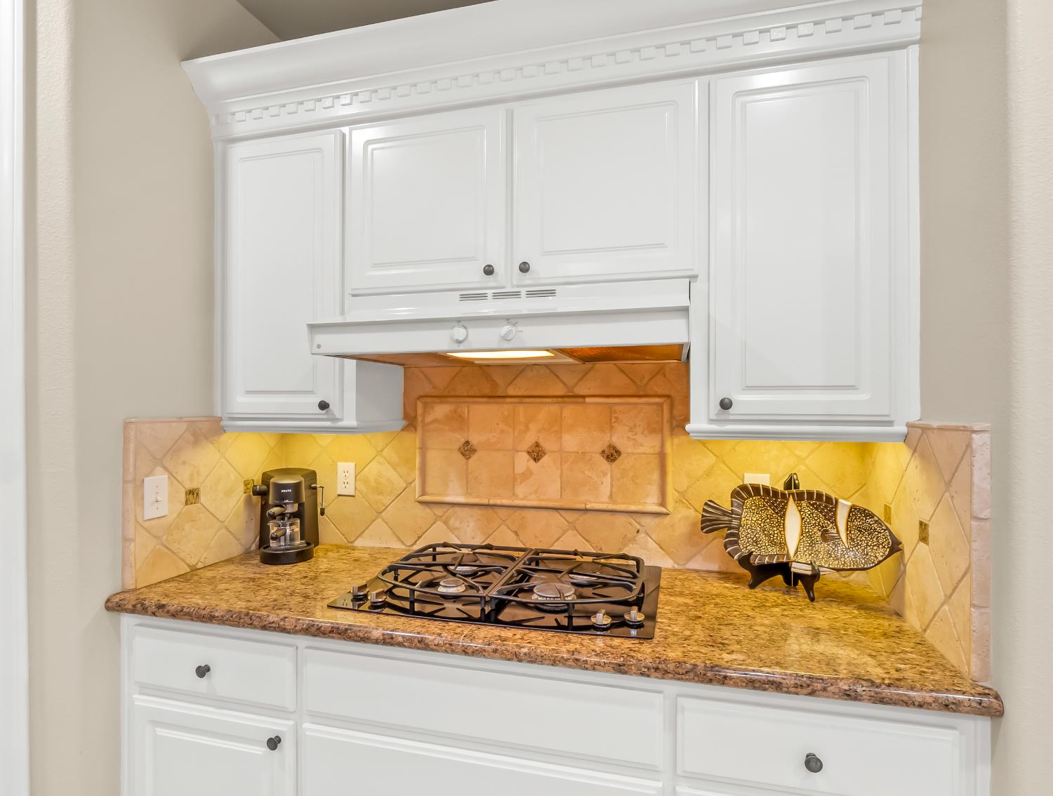 10237 N Page Ave, Fresno, CA 93730