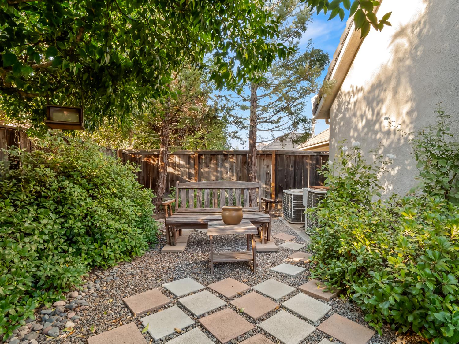 10237 N Page Ave, Fresno, CA 93730