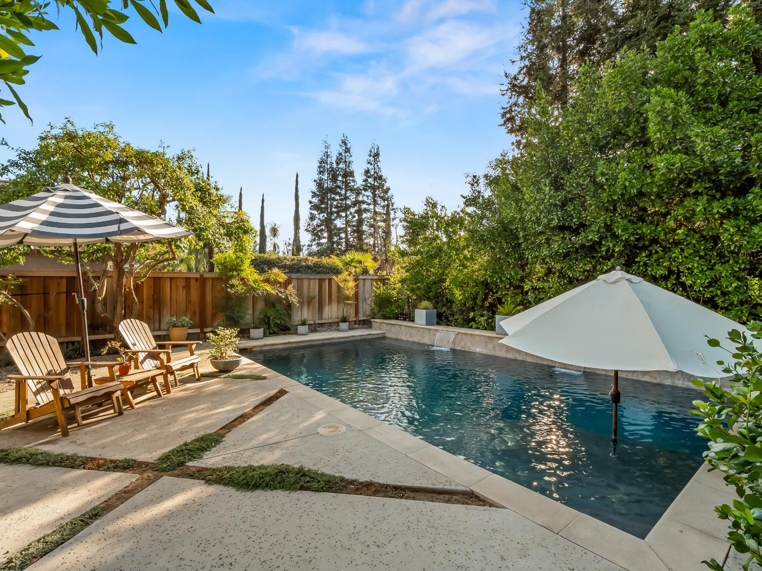 10237 N Page Ave, Fresno, CA 93730