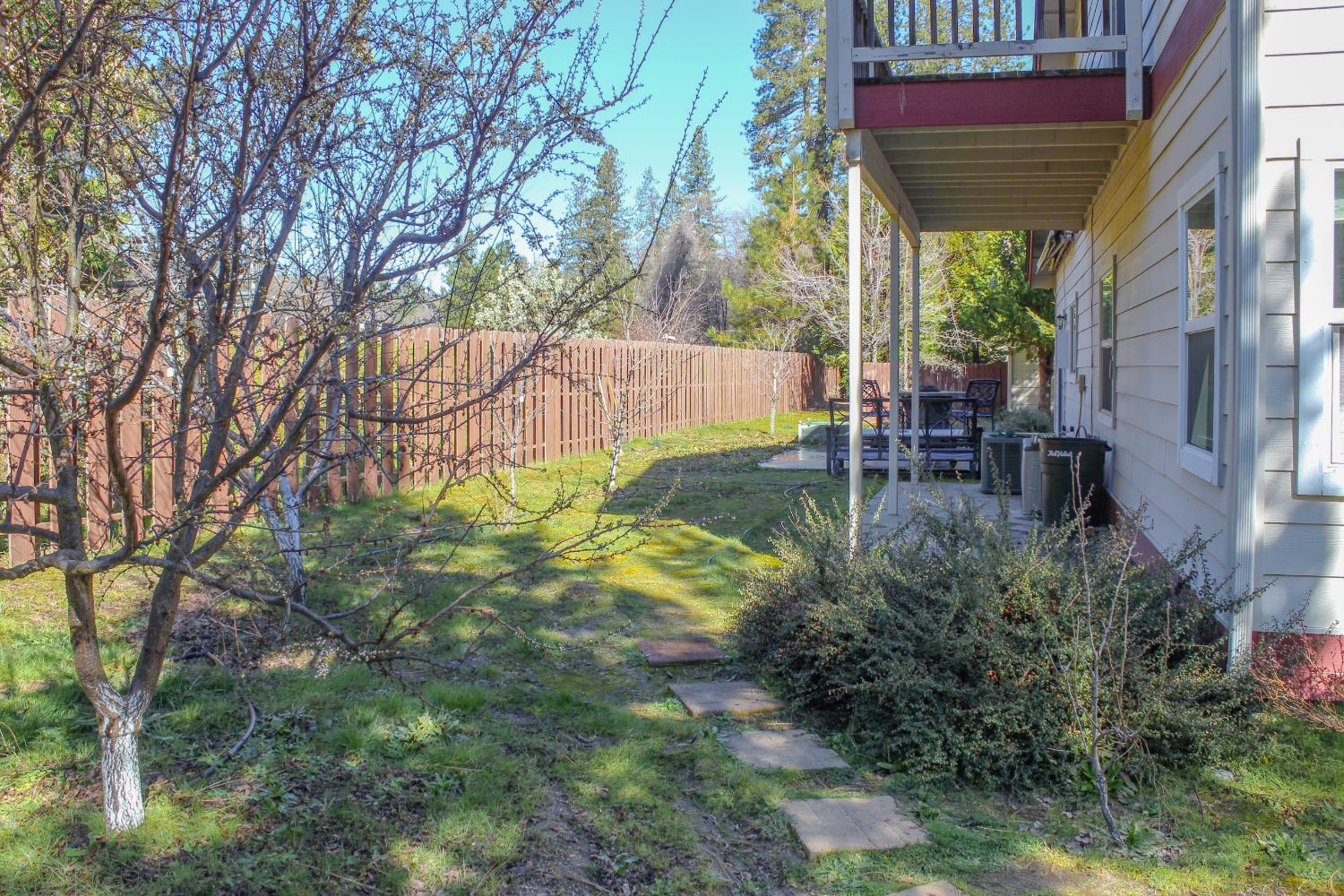 40513 Road 222, Bass Lake, CA 93604