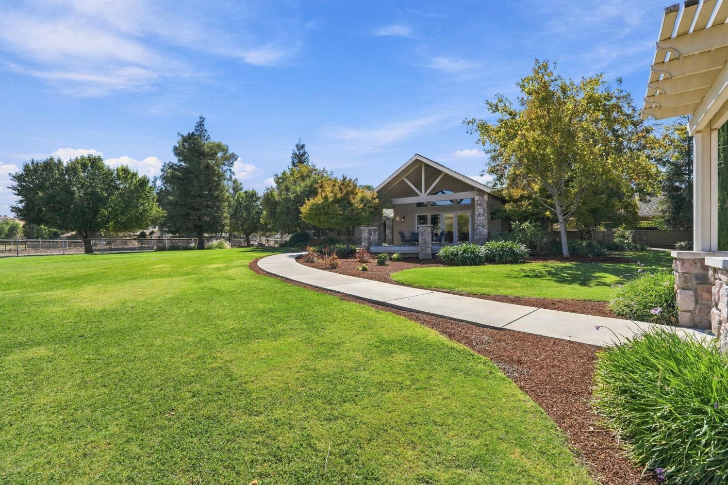 31255 Palm Dr, Exeter, CA 93221