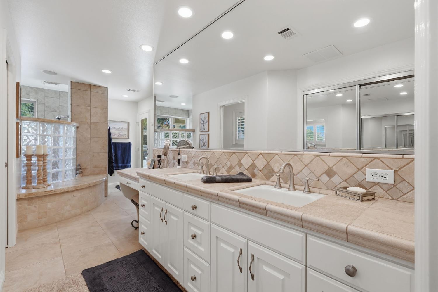 31255 Palm Dr, Exeter, CA 93221