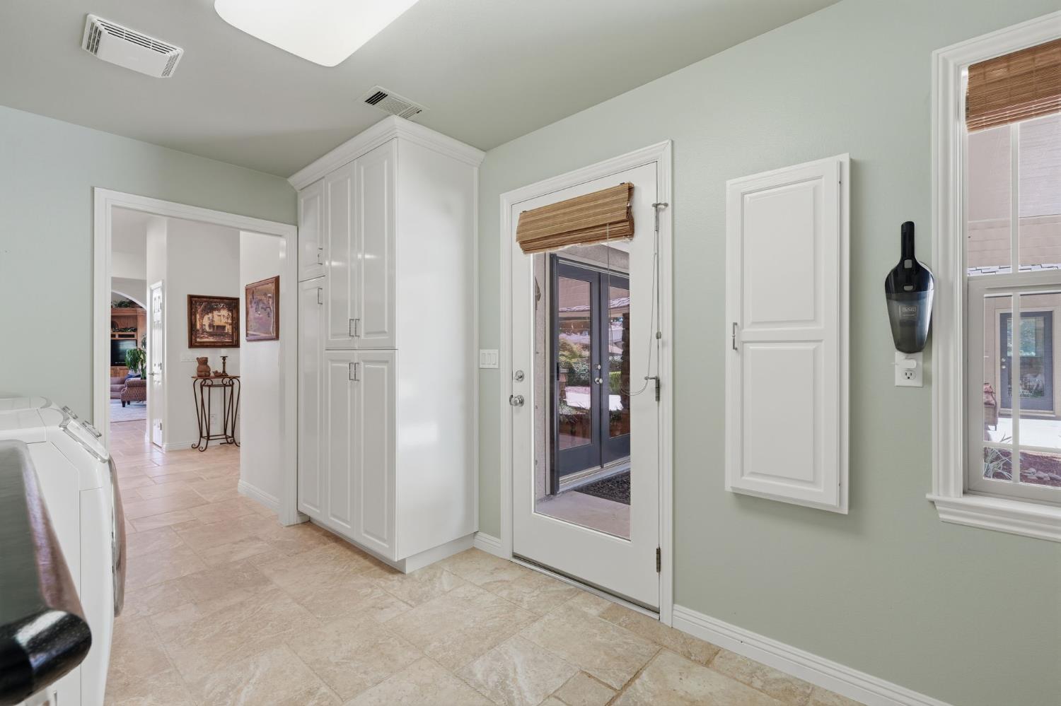 31255 Palm Dr, Exeter, CA 93221