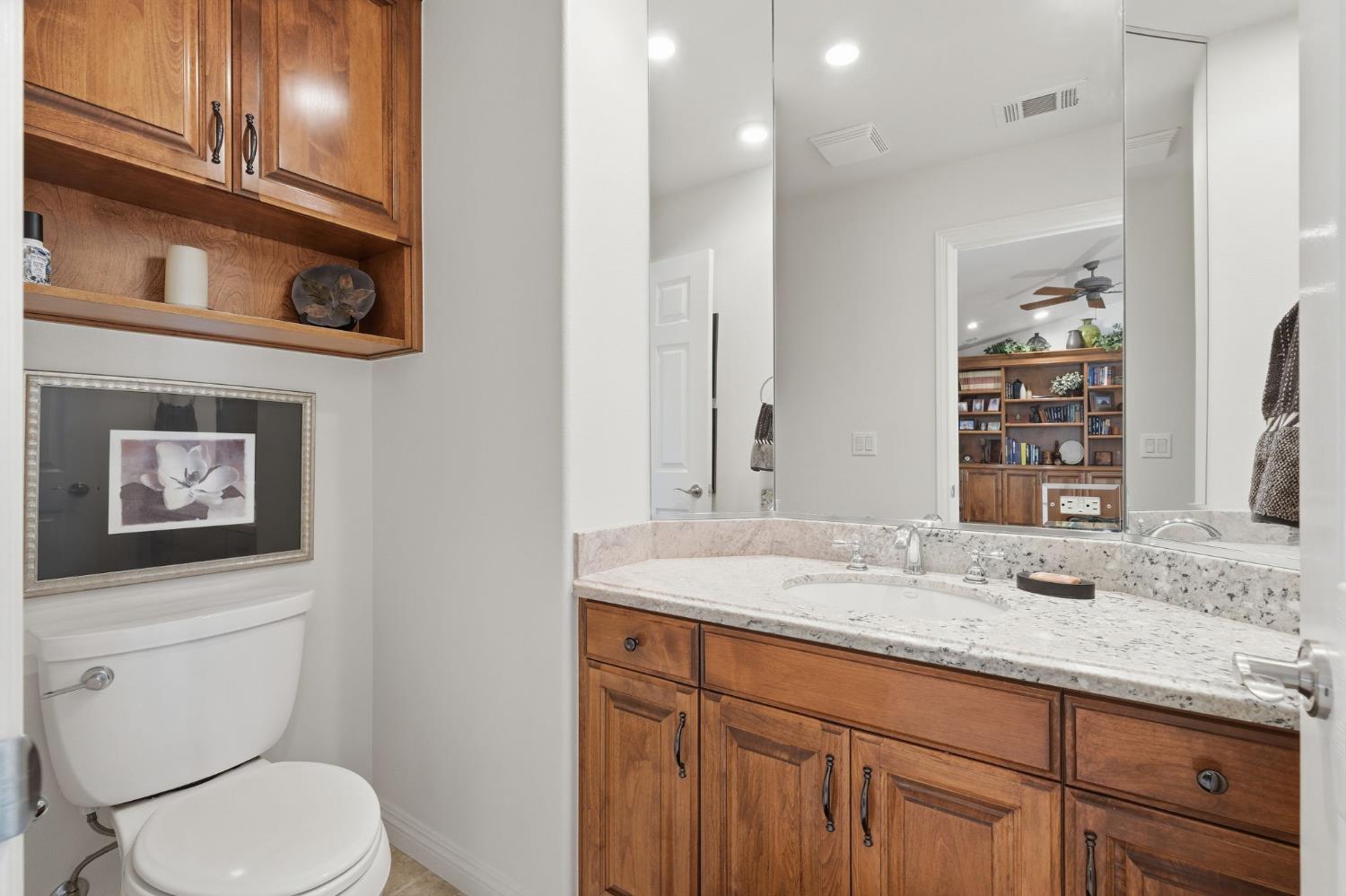 31255 Palm Dr, Exeter, CA 93221