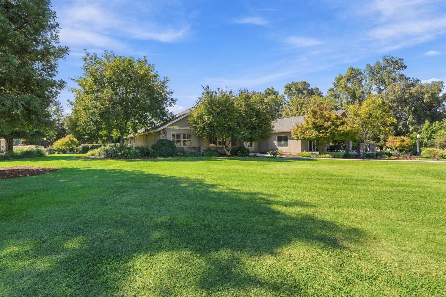 31255 Palm Dr, Exeter, CA 93221