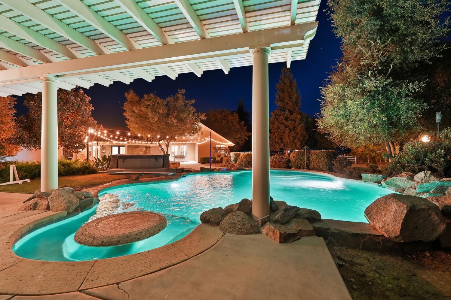 31255 Palm Dr, Exeter, CA 93221