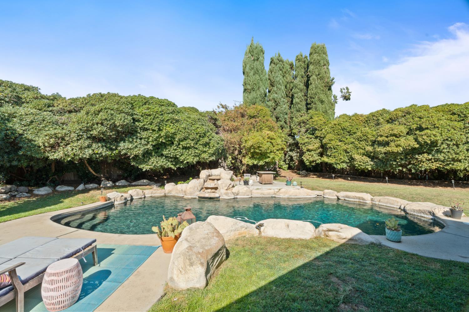 6541 N Ricewood Ave, Fresno, CA 93711