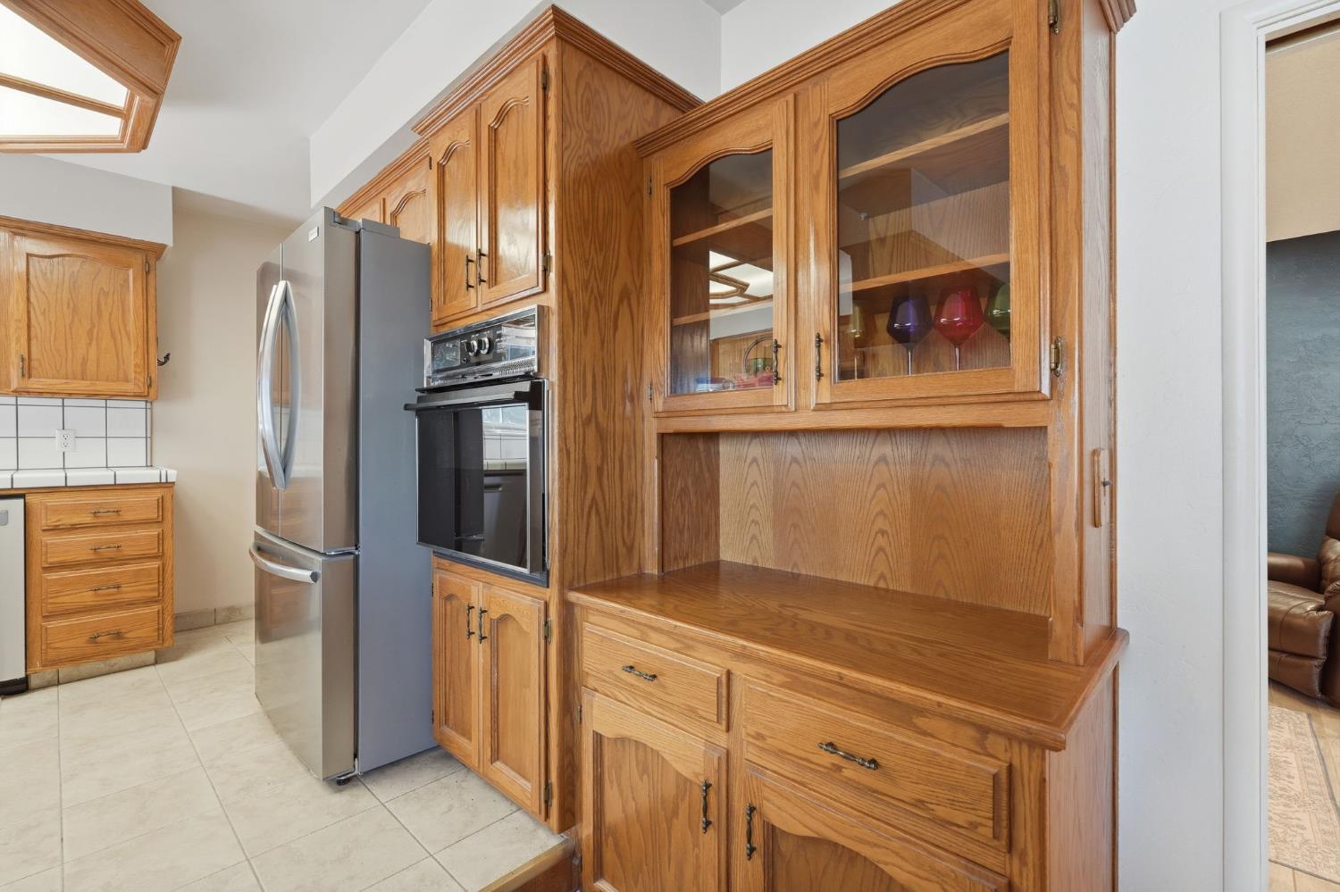 2234 W Cambridge Ave, Visalia, CA 93277
