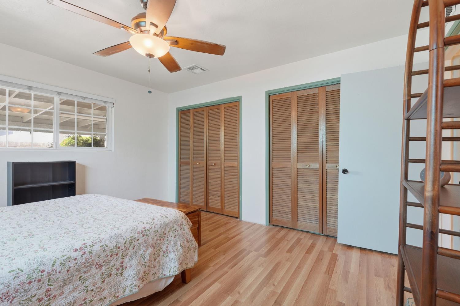 2234 W Cambridge Ave, Visalia, CA 93277