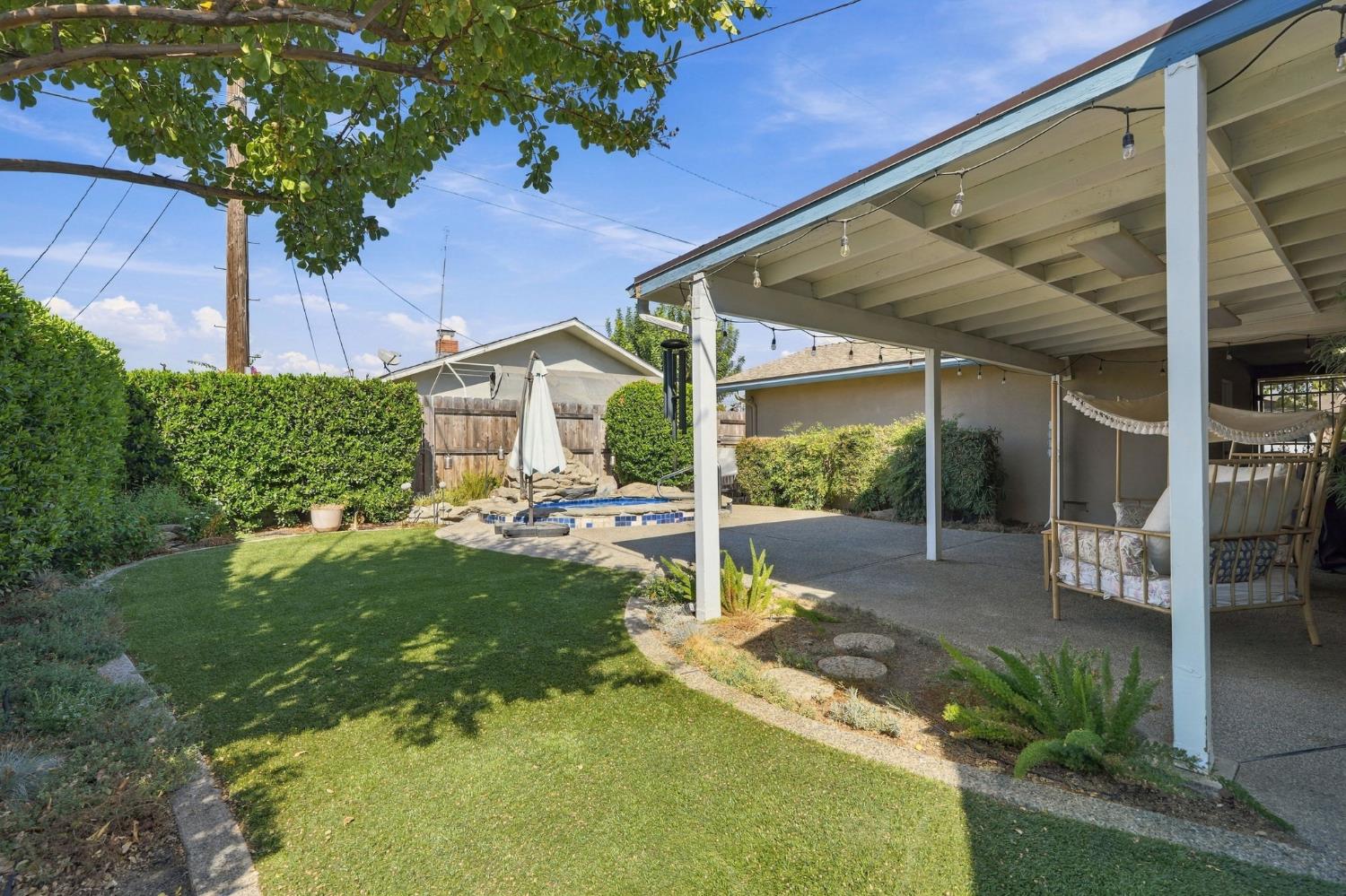 2234 W Cambridge Ave, Visalia, CA 93277