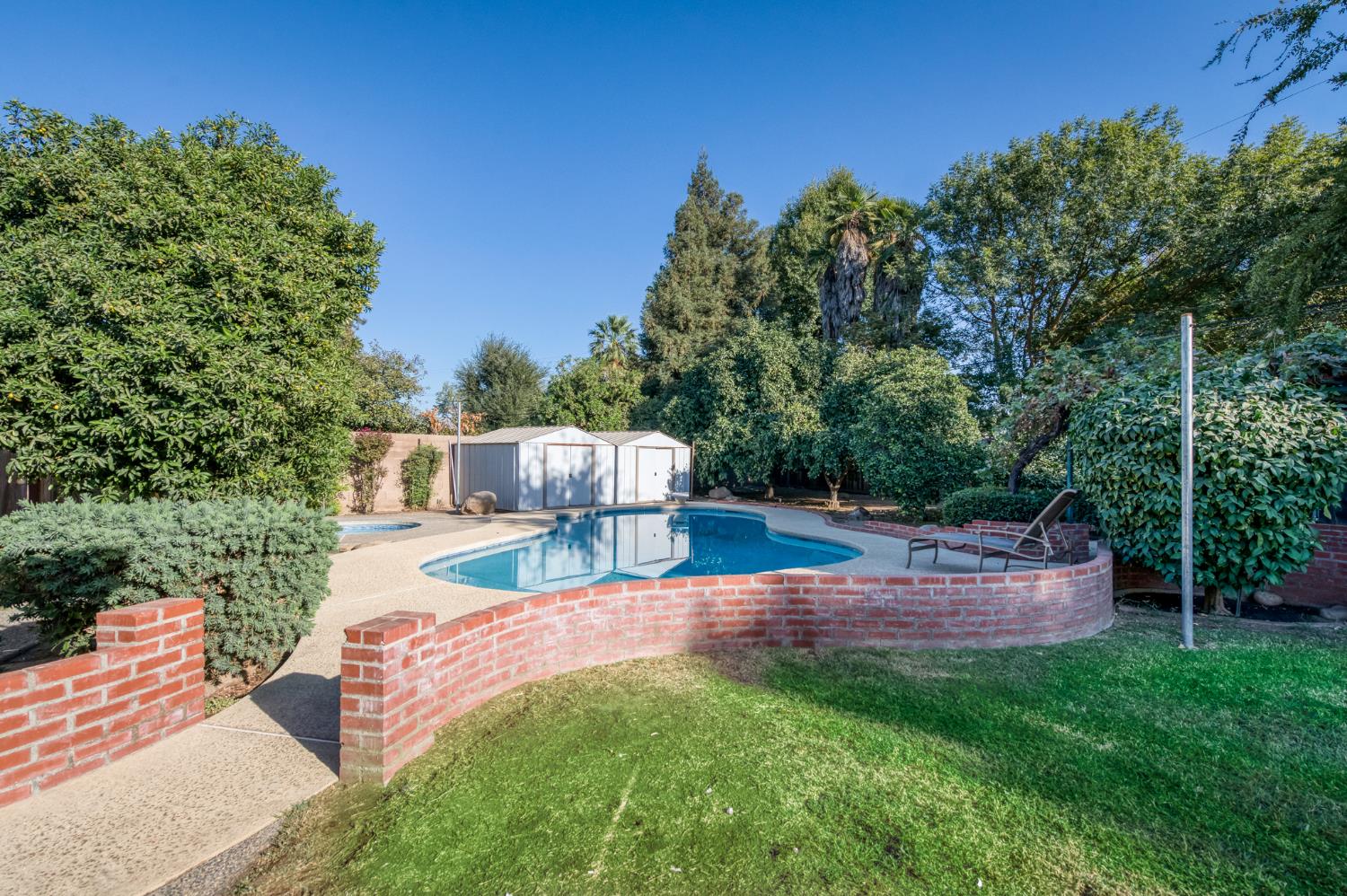 6405 E Lyell Ave, Fresno, CA 93727