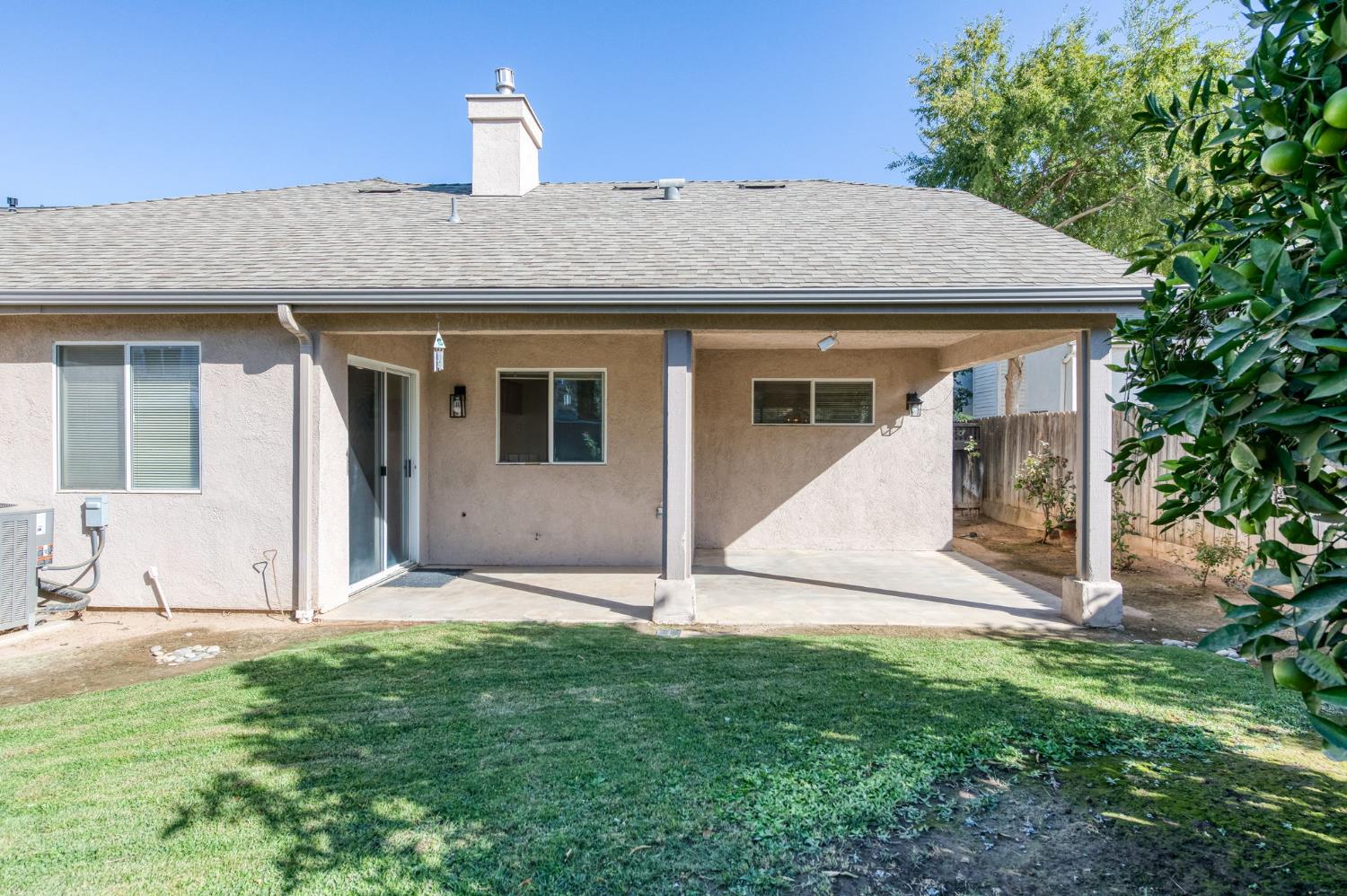 4709 W Bellaire Way, Fresno, CA 93722