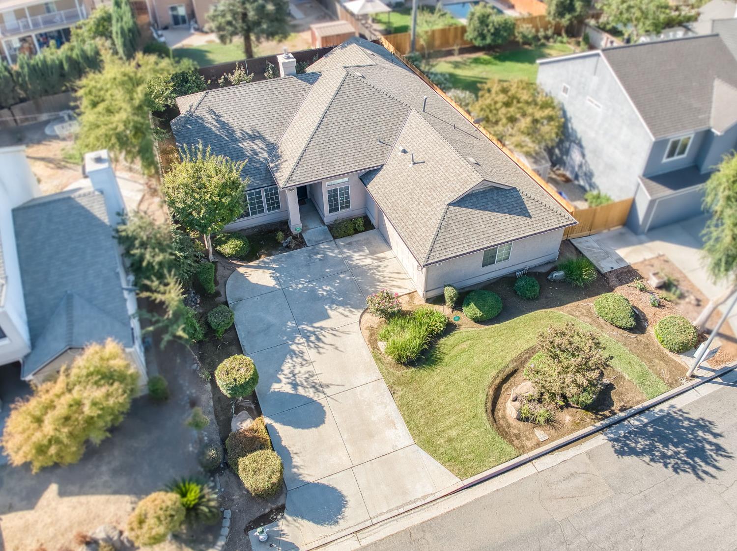 4709 W Bellaire Way, Fresno, CA 93722