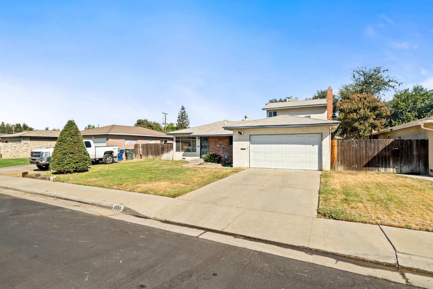1335 Terry Ave, Clovis, CA 93612