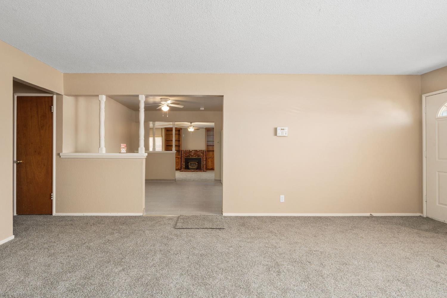 1335 Terry Ave, Clovis, CA 93612
