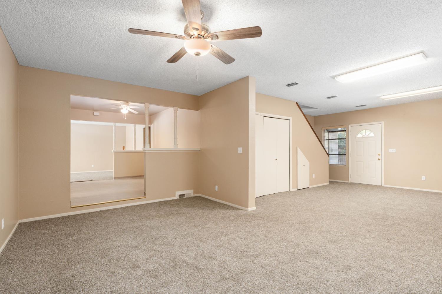 1335 Terry Ave, Clovis, CA 93612