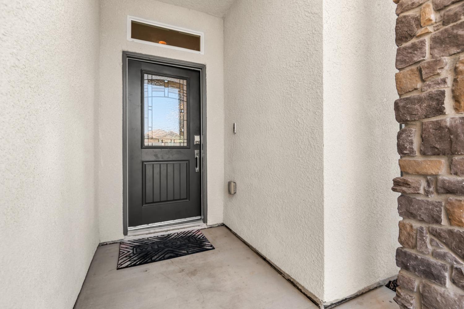 918 S Crumal St, Visalia, CA 93292