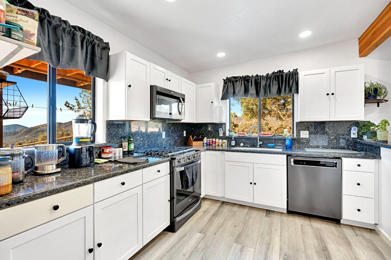 43980 Highway 49, Ahwahnee, CA 93601