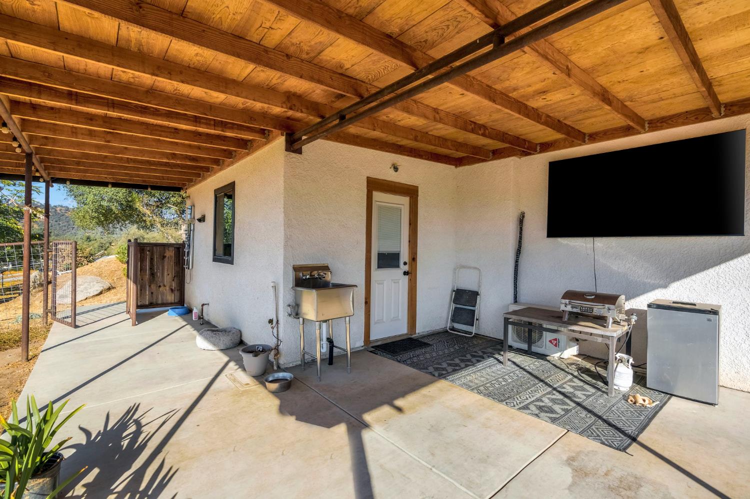 43980 Highway 49, Ahwahnee, CA 93601
