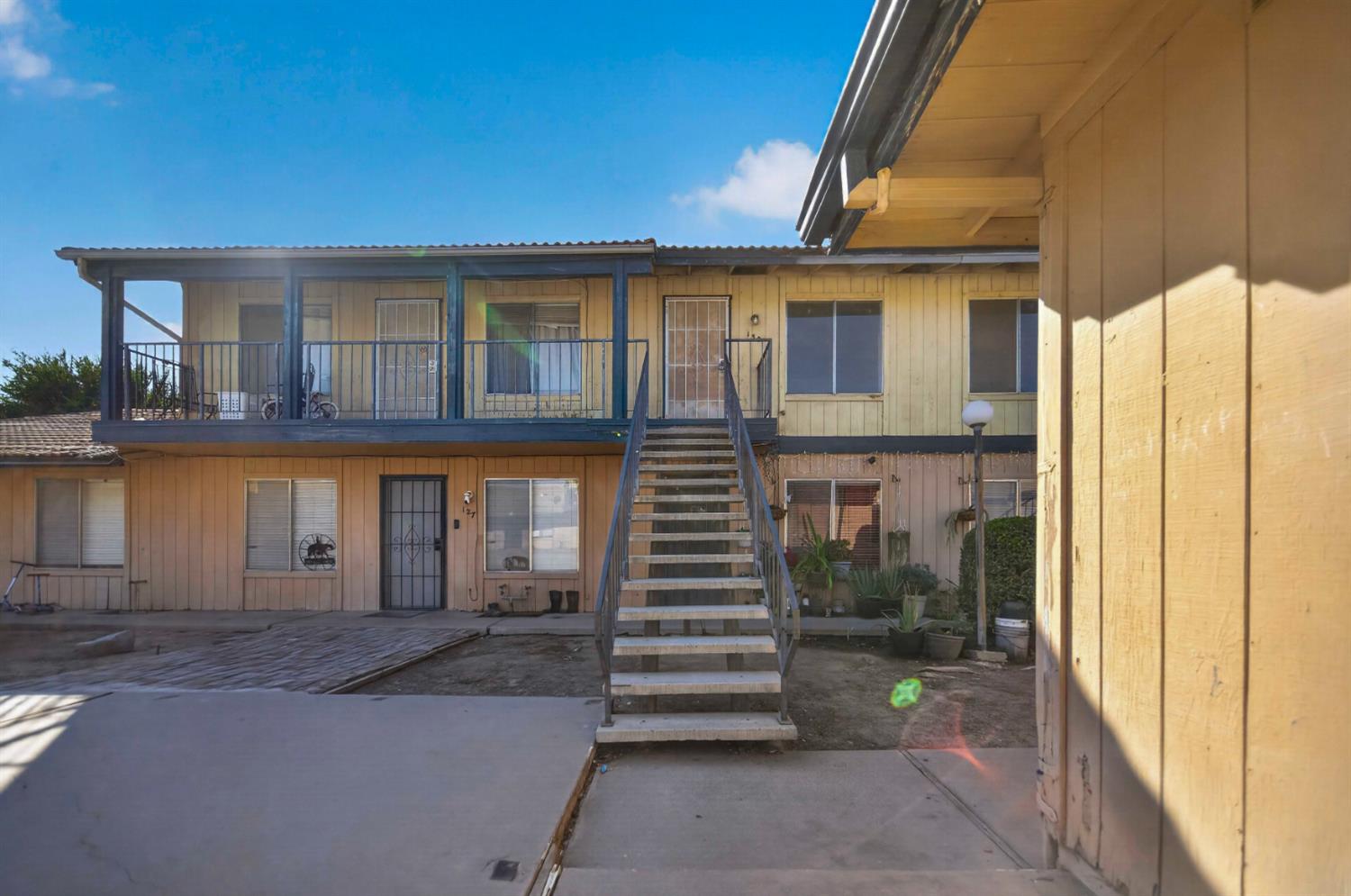 657 W Parlier Ave #130, Reedley, CA 93654