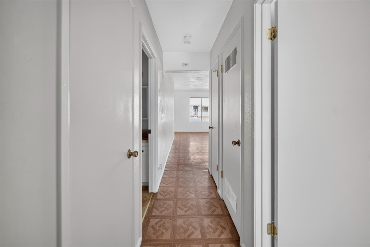 657 W Parlier Ave #130, Reedley, CA 93654