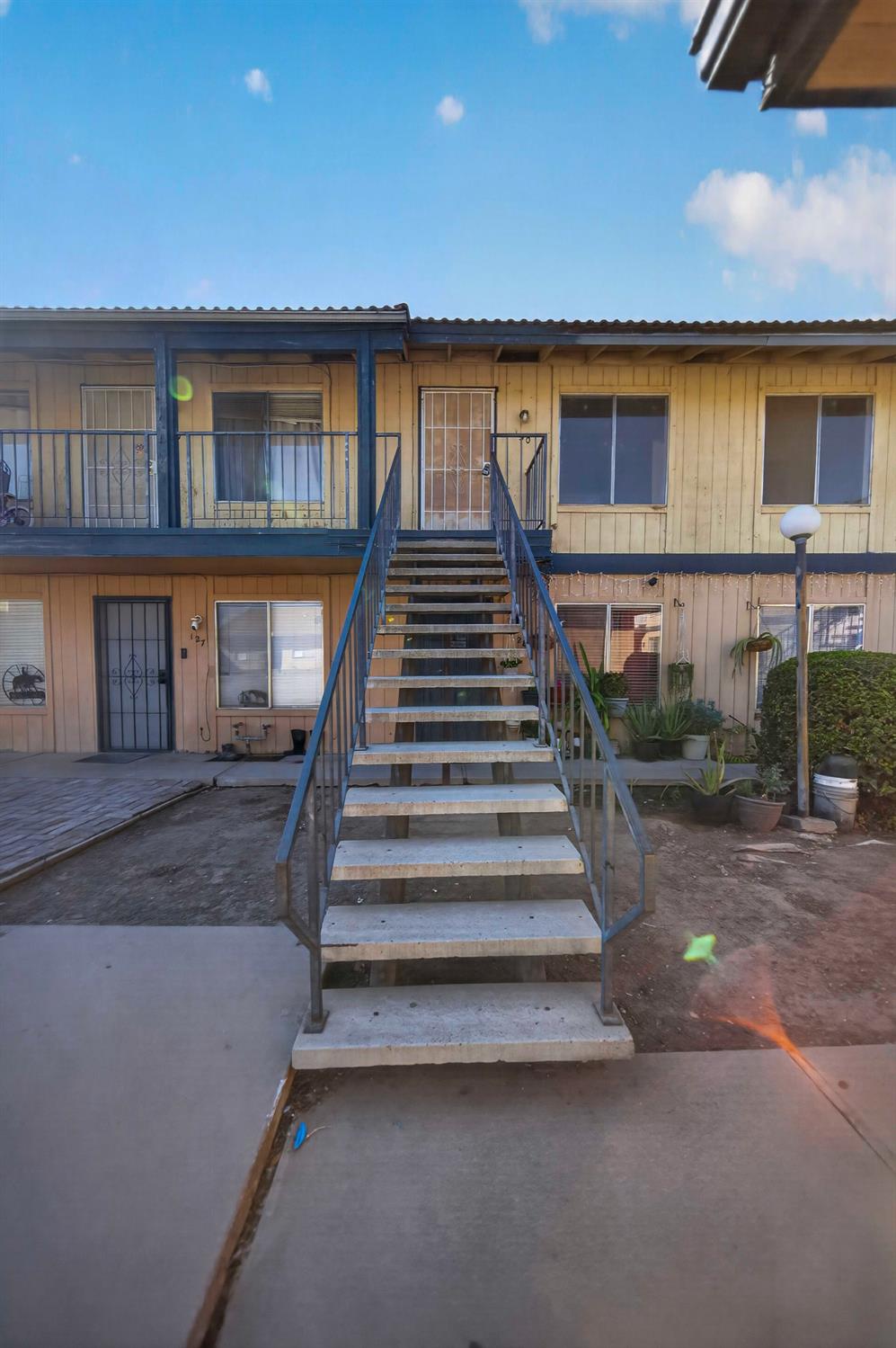 657 W Parlier Ave #130, Reedley, CA 93654