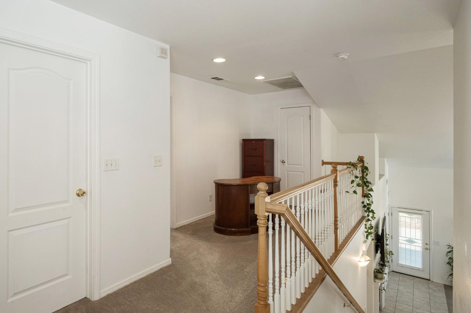 147 Santa Monica Ave, Sanger, CA 93657