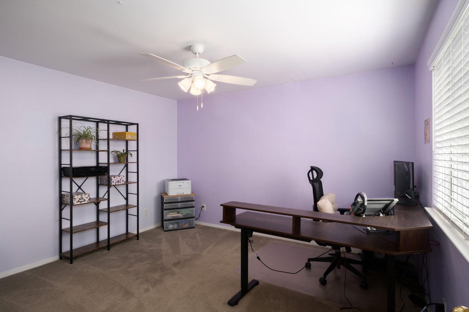 147 Santa Monica Ave, Sanger, CA 93657