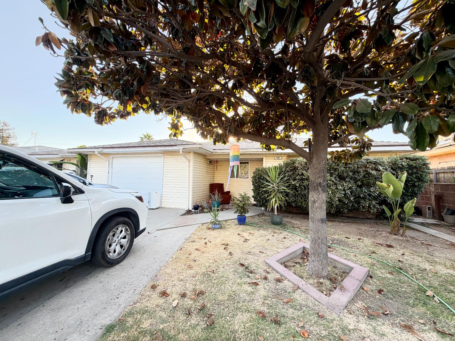 525 Oatman Ave, Sanger, CA 93657