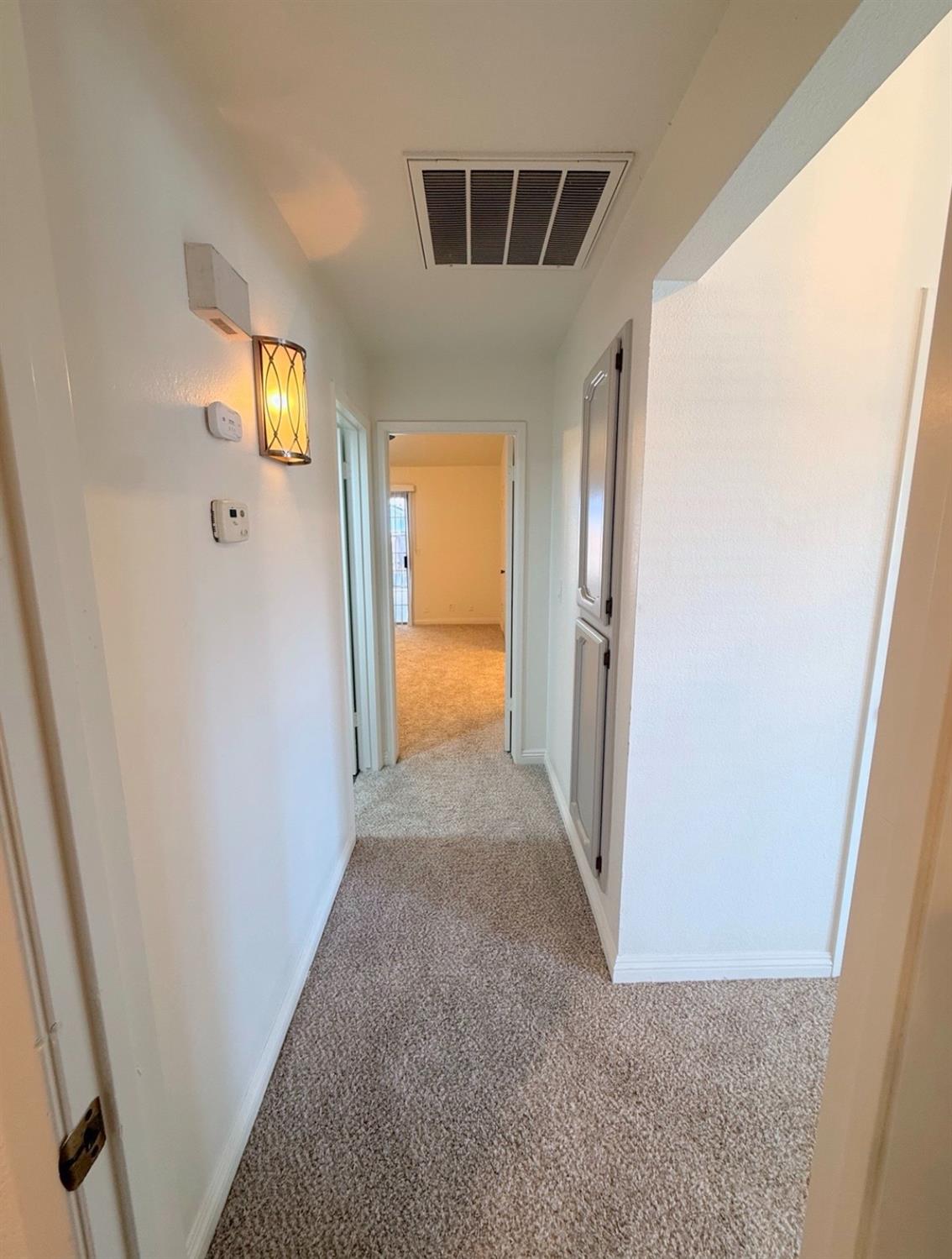 1584 Mayflower Way, Clovis, CA 93612