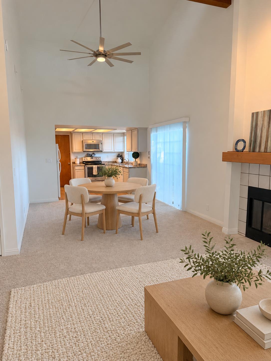 1584 Mayflower Way, Clovis, CA 93612
