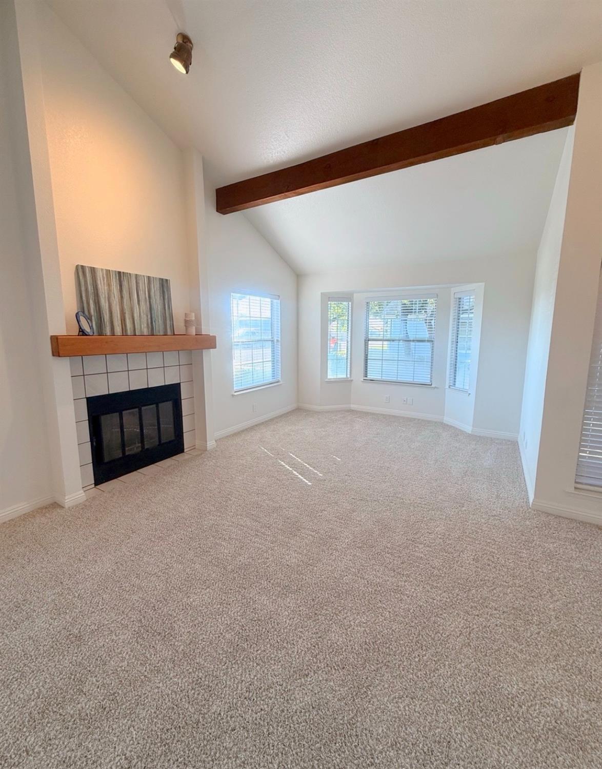 1584 Mayflower Way, Clovis, CA 93612
