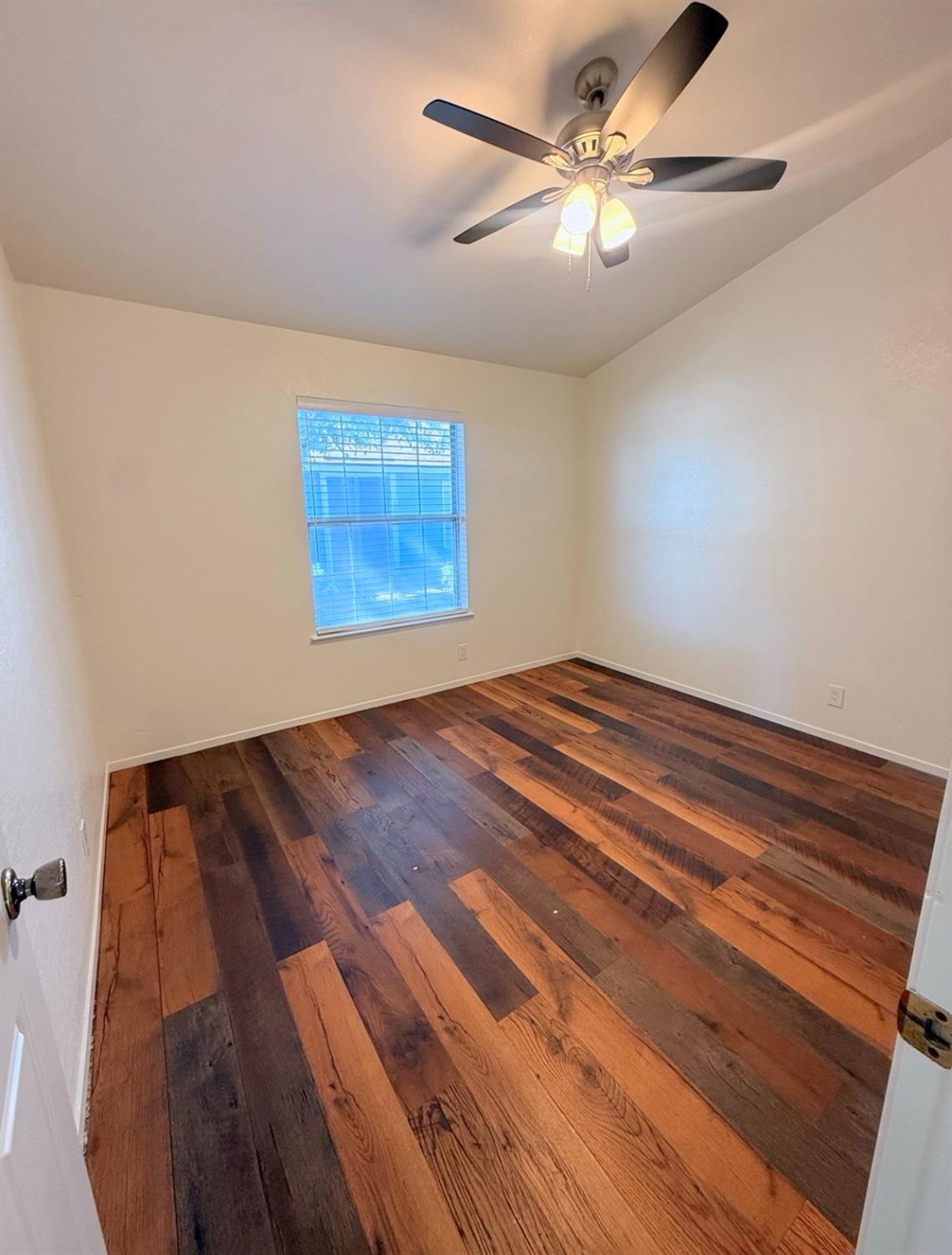1584 Mayflower Way, Clovis, CA 93612