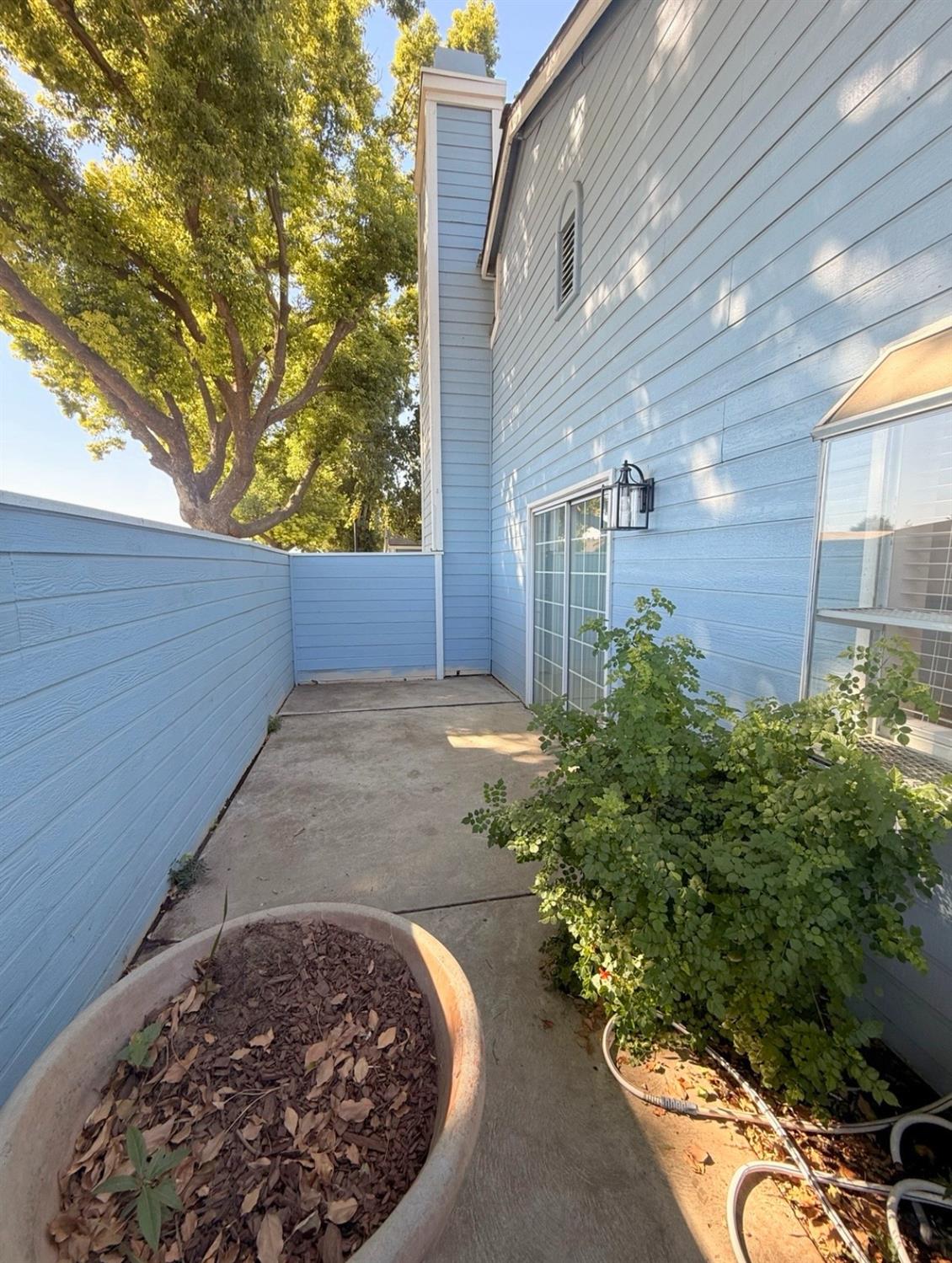 1584 Mayflower Way, Clovis, CA 93612