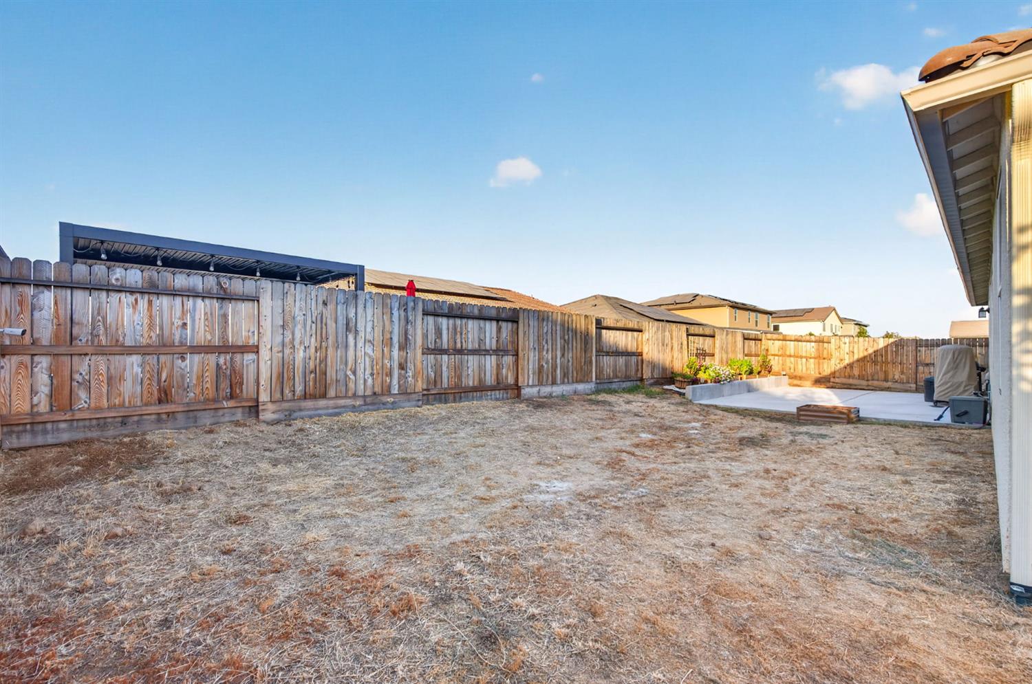 4719 Bellaire Ave, Clovis, CA 93619