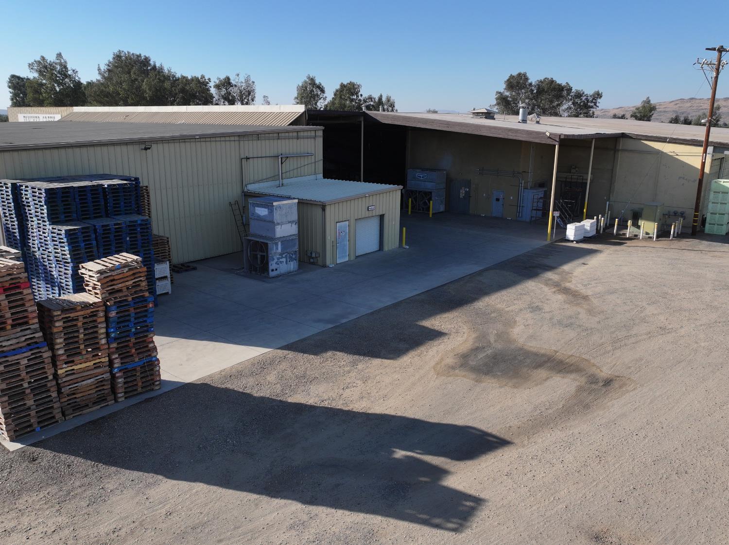 41870 Fruitvale Ave, Orosi, CA 93647