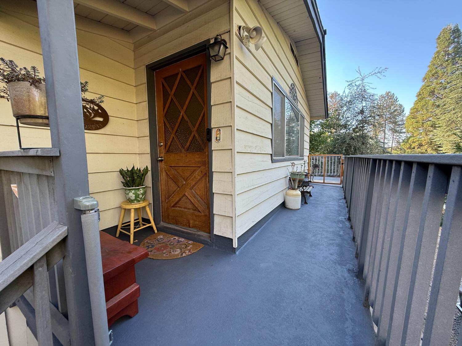 49714 Pierce Dr, Oakhurst, CA 93644