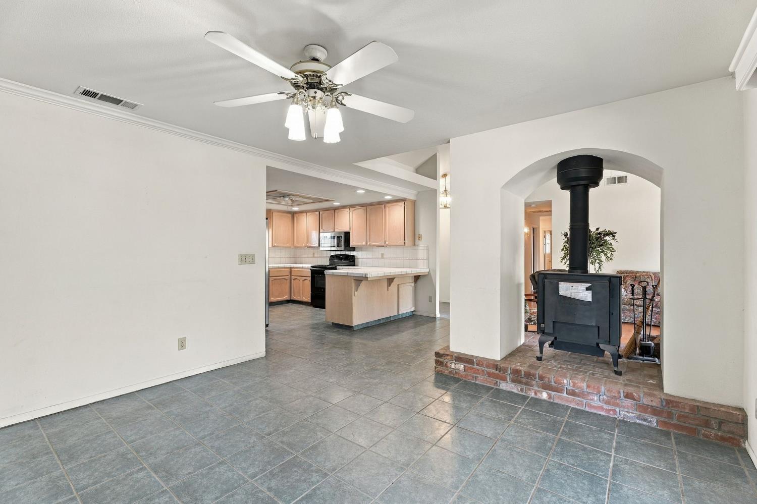 36971 Marciel Ave, Madera, CA 93636