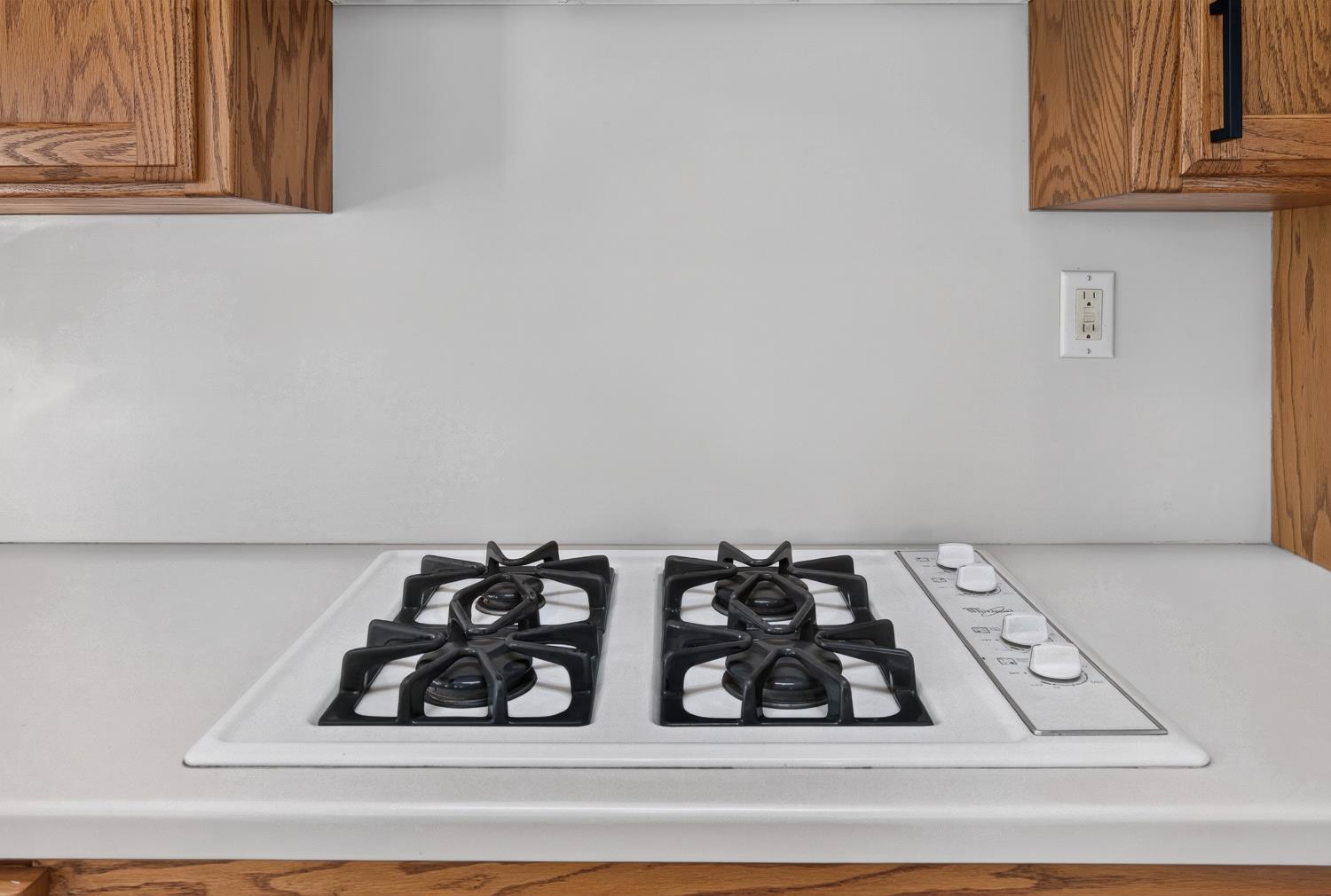 2405 E Shea Dr, Fresno, CA 93720