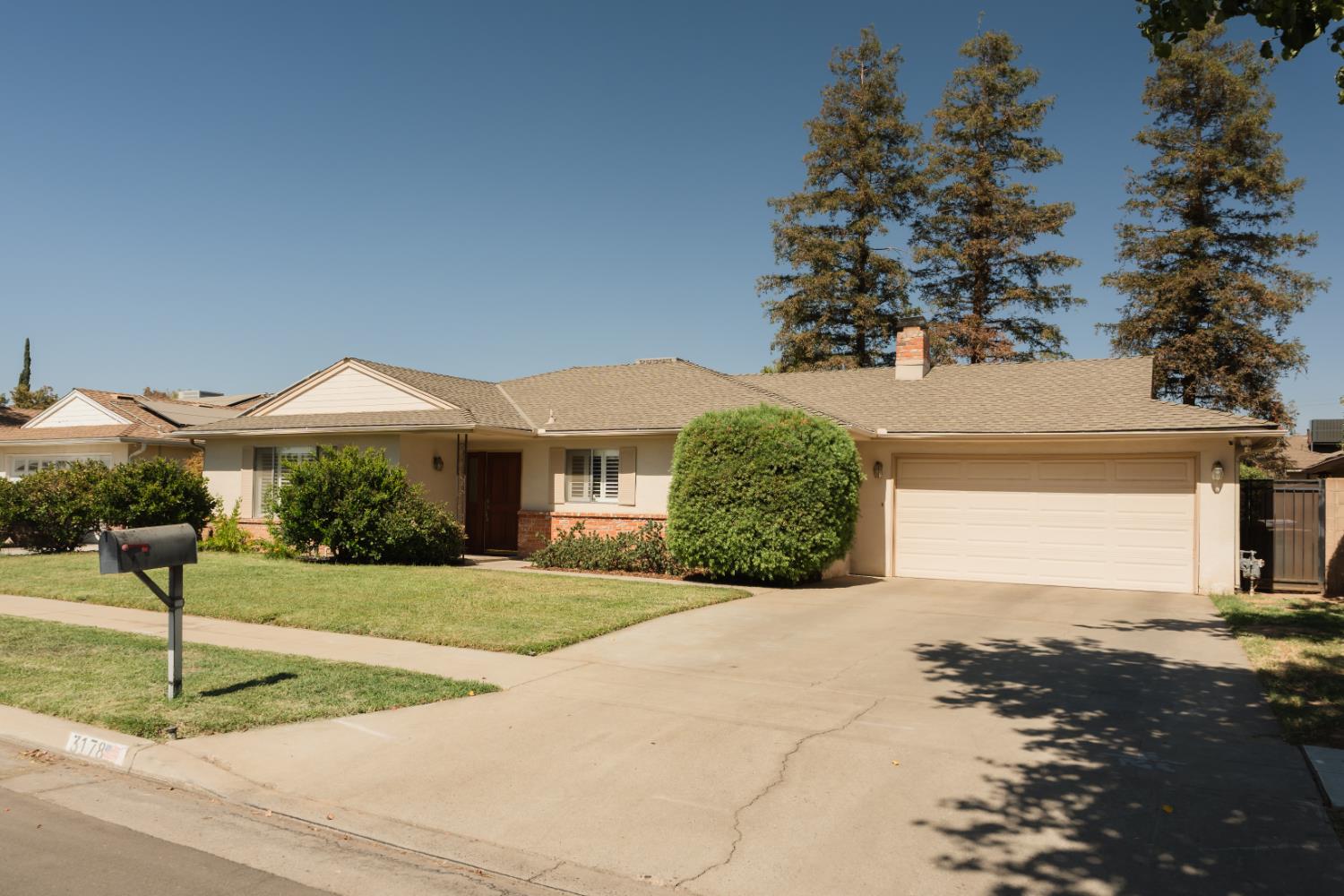 3178 W Gettysburg Ave, Fresno, CA 93722