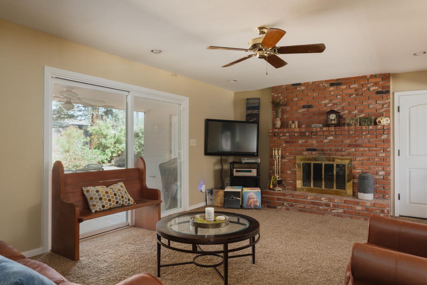 3178 W Gettysburg Ave, Fresno, CA 93722