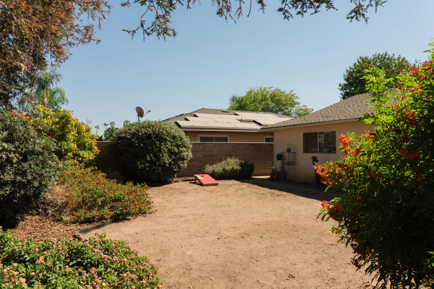 3178 W Gettysburg Ave, Fresno, CA 93722