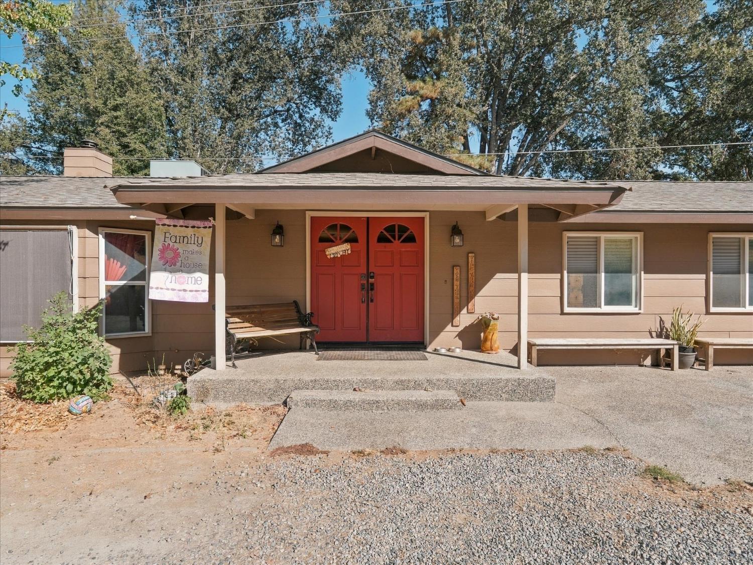 49672 Rocky Cut Rd, Oakhurst, CA 93644