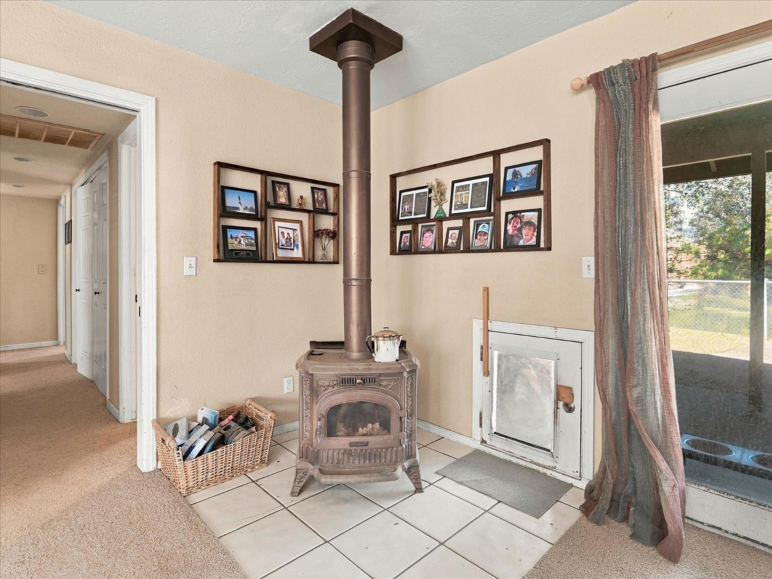49672 Rocky Cut Rd, Oakhurst, CA 93644