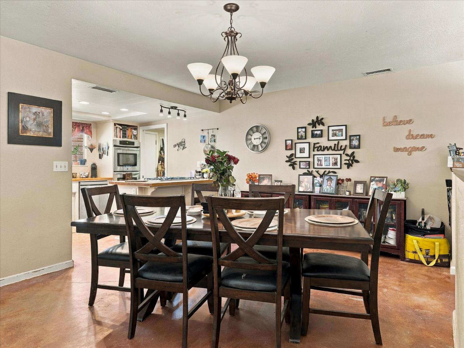 49672 Rocky Cut Rd, Oakhurst, CA 93644