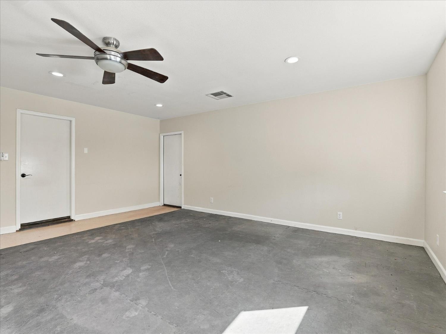 49672 Rocky Cut Rd, Oakhurst, CA 93644